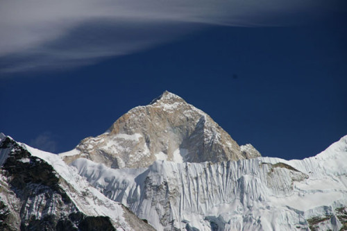 Makalu Base Camp Trek: Eine Reise in den unberührten Himalaya
