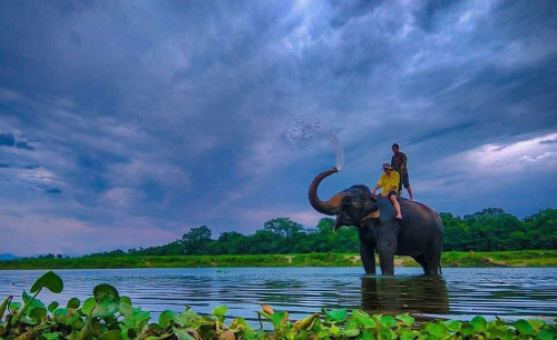 LGBTQ+ Luxusfotografie-Abenteuer | Bildschönes Nepal