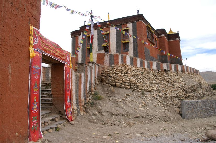 Upper Mustang Tiji Festival Jeep Tour 2025 und 2026