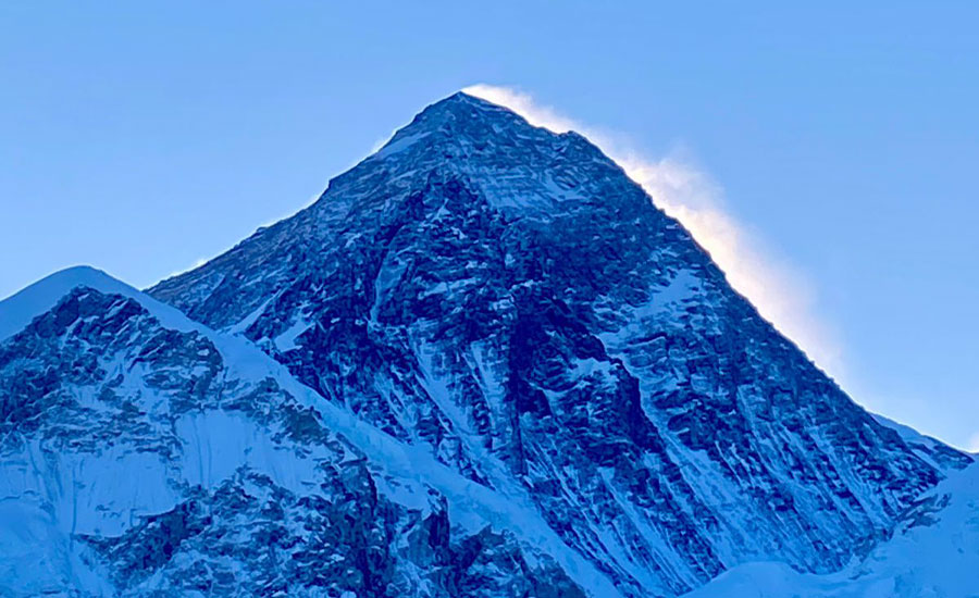 Entdecken Sie die vielen Namen des Mount Everest, ein Leitfaden zu seiner kulturellen und historischen Bedeutung