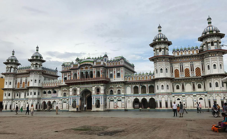 Das Göttliche erkunden: Top 10 religiöse Orte in Nepal