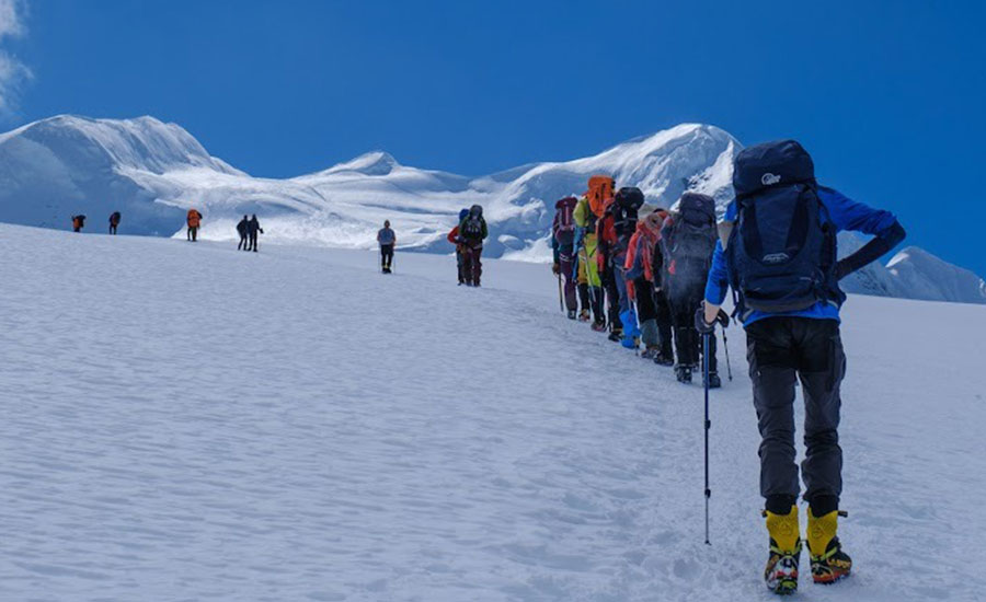 Gipfelbesteigung in Nepal